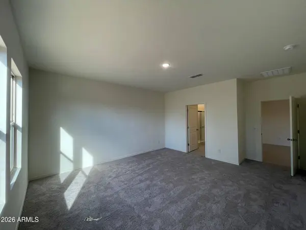 2051 E NIGHT RIDER Road, San Tan Valley, AZ 85140