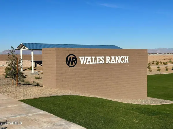 2051 E NIGHT RIDER Road, San Tan Valley, AZ 85140