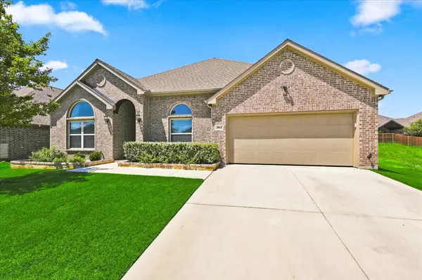 1863 Silver Birch RD, Waxahachie, TX 75165