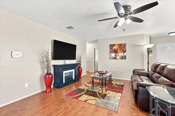 2036 Moonlight TRL, Heartland, TX 75126