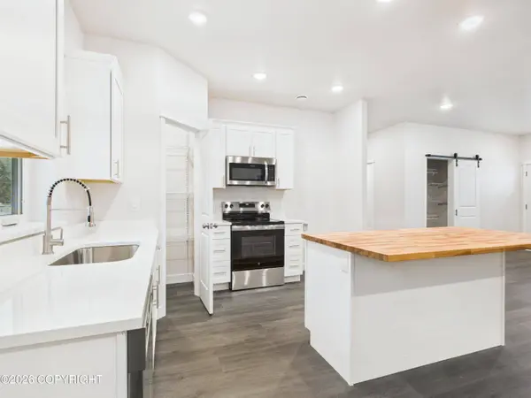 2802 W First AVE, North Pole, AK 99705