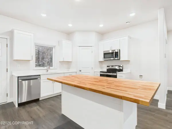2802 W First AVE, North Pole, AK 99705