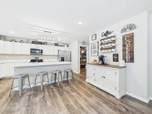 1200 Florice DR, North Pole, AK 99705