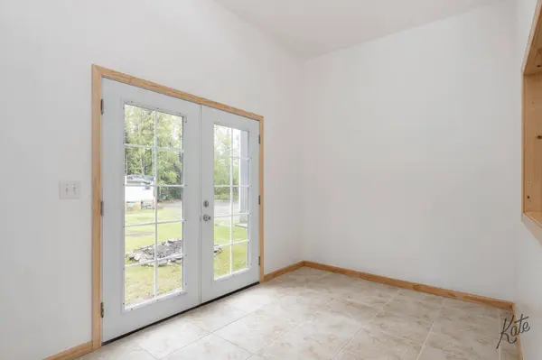 2039 ENDECOTT AVENUE, North Pole, AK 99705