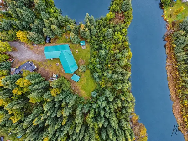 2039 ENDECOTT AVENUE, North Pole, AK 99705