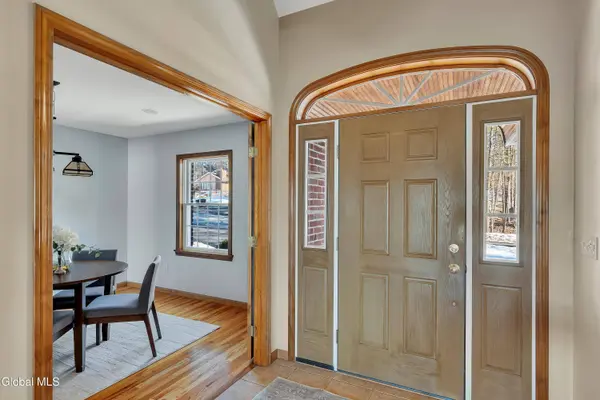 9 Reardon Rd Extension, Queensbury, NY 12804