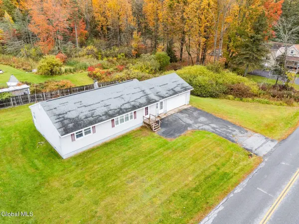 212 Hatchery Road, Moreau, NY 12831