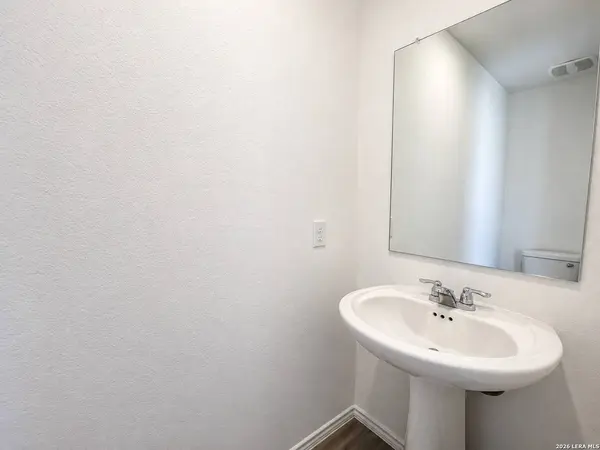 3809 Far Horizon, Seguin, TX 78155