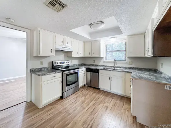 8831 BRIGADOON ST, San Antonio, TX 78254-2002