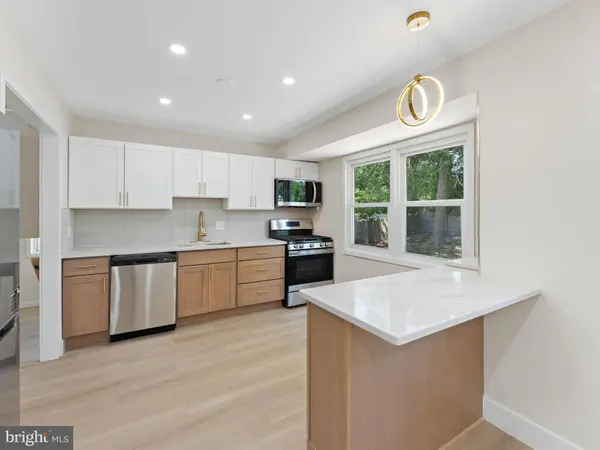 1912 SUSSEX AVE, Cherry Hill, NJ 08003
