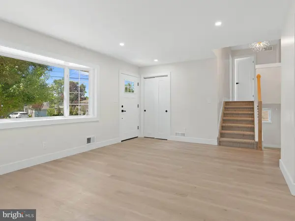 1912 SUSSEX AVE, Cherry Hill, NJ 08003