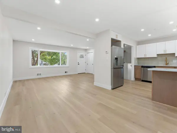 1912 SUSSEX AVE, Cherry Hill, NJ 08003