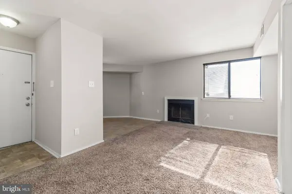 4107 TRACY CT, Voorhees, NJ 08043