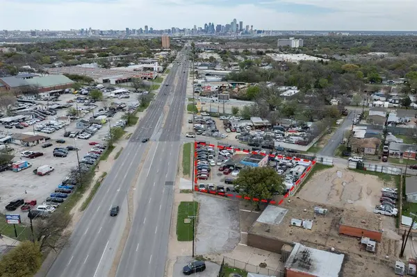 3000 Fort Worth Avenue, Dallas, TX 75211
