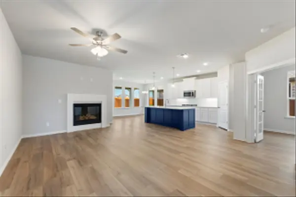 404 Pickett Creek Dr, Aledo, TX 76008