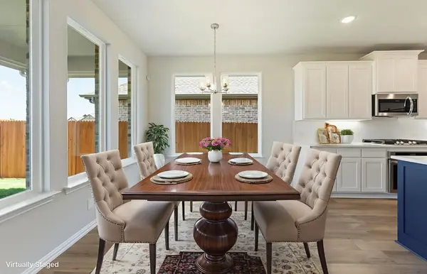 404 Pickett Creek Dr, Aledo, TX 76008