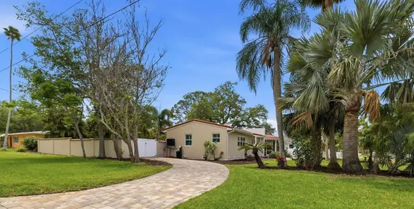 1797 SANTA BARBARA DR, Dunedin, FL 34698