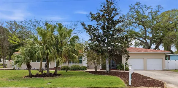 1797 SANTA BARBARA DR, Dunedin, FL 34698