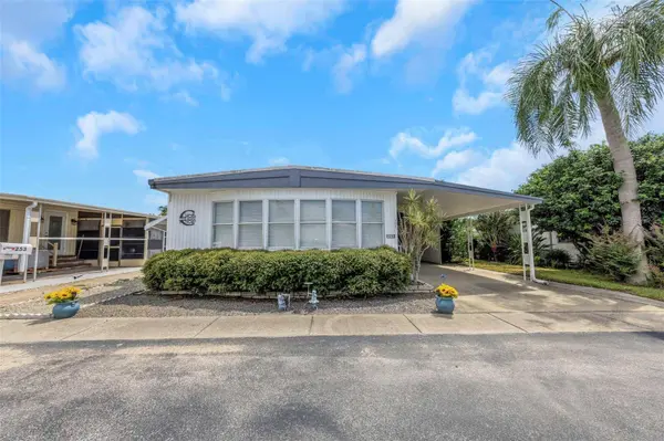 3301 US ALT 19 N #253, Dunedin, FL 34698