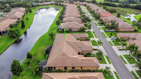 114 SHELL FALLS DR, Apollo Beach, FL 33572