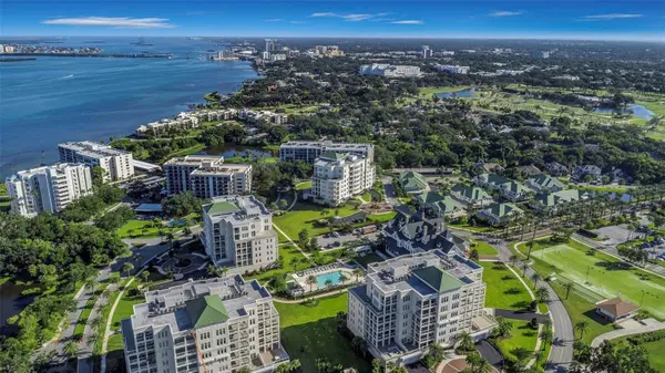 8 BELLEVIEW BLVD #108, Belleair, FL 33756