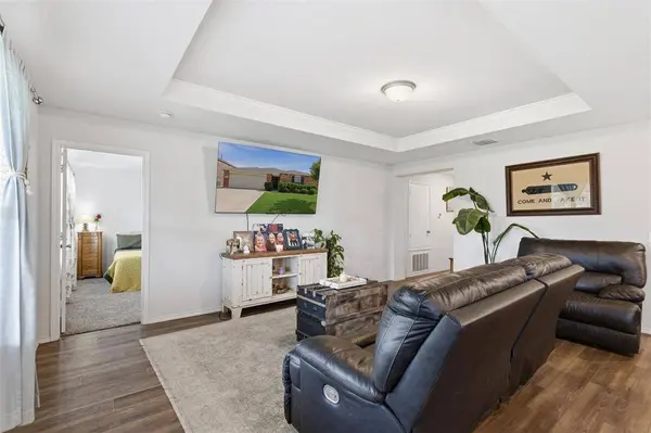 921 Shire Avenue, Haslet, TX 76052