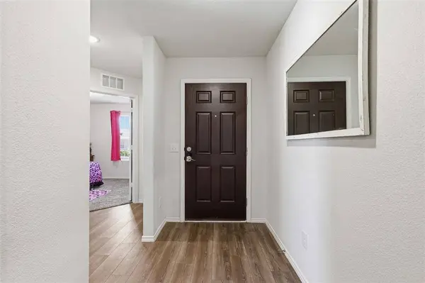 921 Shire Avenue, Haslet, TX 76052