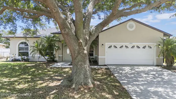 1724 Barker ST NE, Palm Bay, FL 32907