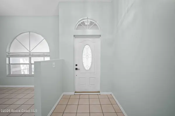 1724 Barker ST NE, Palm Bay, FL 32907