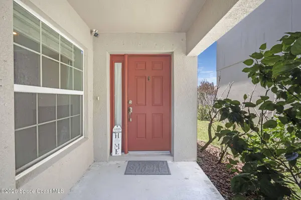 4854 Borealis CT, Melbourne, FL 32940