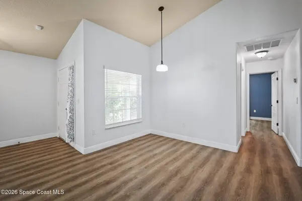 4854 Borealis CT, Melbourne, FL 32940