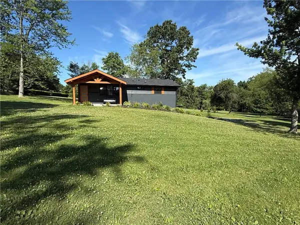 291 Simon Dr, Summit Twp, PA 16002
