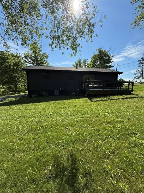 291 Simon Dr, Summit Twp, PA 16002