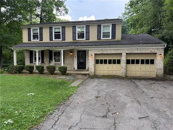 107 Grosvenor Ave, Center Twp, PA 16001