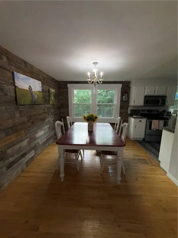 107 Grosvenor Ave, Center Twp, PA 16001