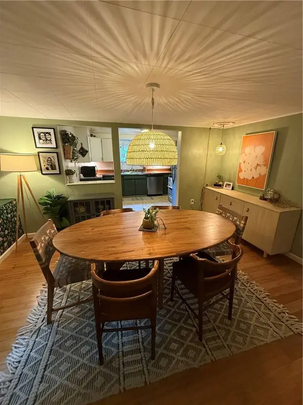 14 E Orchard Ave, Ross Twp, PA 15202