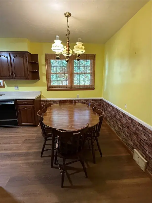 6 Old Plank Rd, Twp Of But Sw, PA 16001