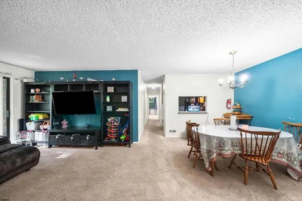 131 Liberty Ct #131, Galloway Township, NJ 08205