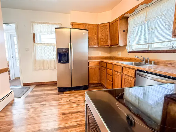 1054 N Ewing ST, Helena, MT 59601