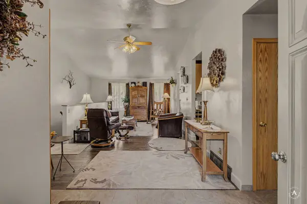 84 Lazy Hm RD, East Helena, MT 59635