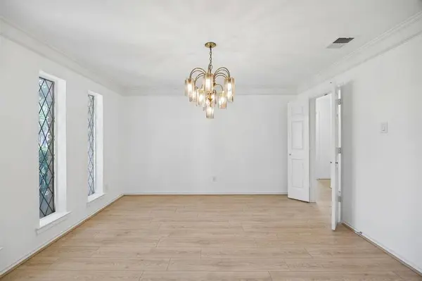 10014 Hickory Crossing, Dallas, TX 75243