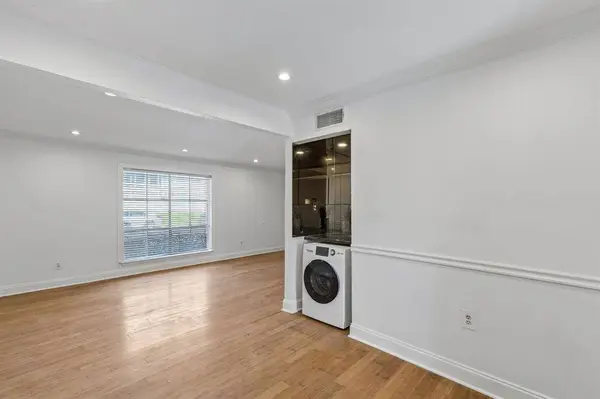 10240 Regal Oaks Drive #B, Dallas, TX 75230