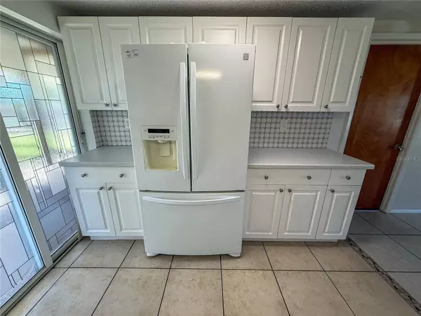 645 LEWIS ST, Englewood, FL 34223