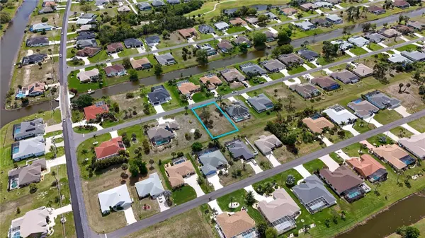 9 LONG MEADOW LN, Rotonda West, FL 33947