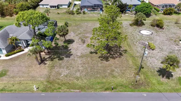 9 LONG MEADOW LN, Rotonda West, FL 33947