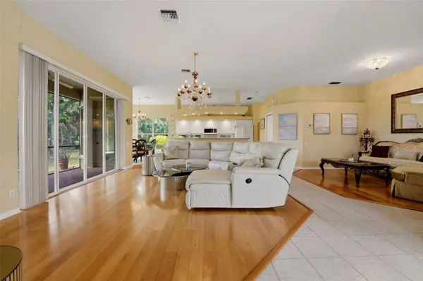 2081 TOCOBAGA LN, Nokomis, FL 34275