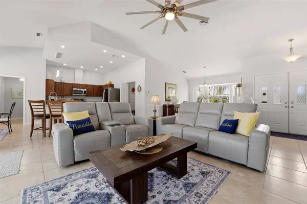 256 MARK TWAIN LN, Rotonda West, FL 33947
