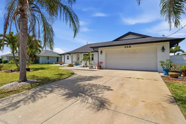 256 MARK TWAIN LN, Rotonda West, FL 33947