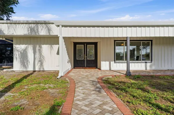 2180 W DOLPHIN DR, Englewood, FL 34223