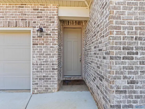 340 Mistfield Street, Huntsville, AL 35811